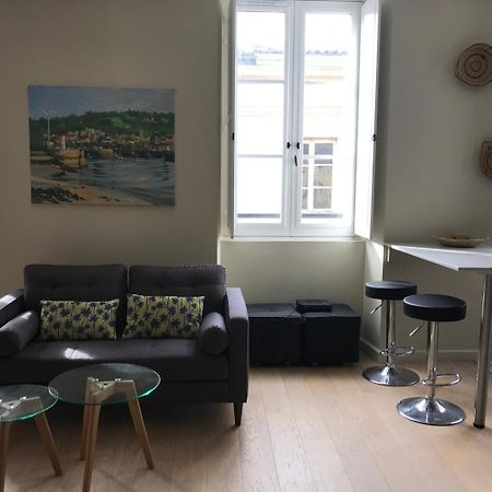 Apartament Guestready - Charming Apt In Place De La Comedie Bordeaux Zewnętrze zdjęcie